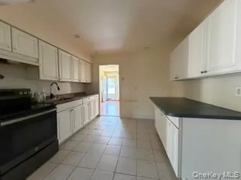 38 Island Street Plainview NY 11803