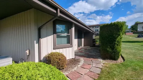 5 Devon Court Yorktown Heights NY 10598