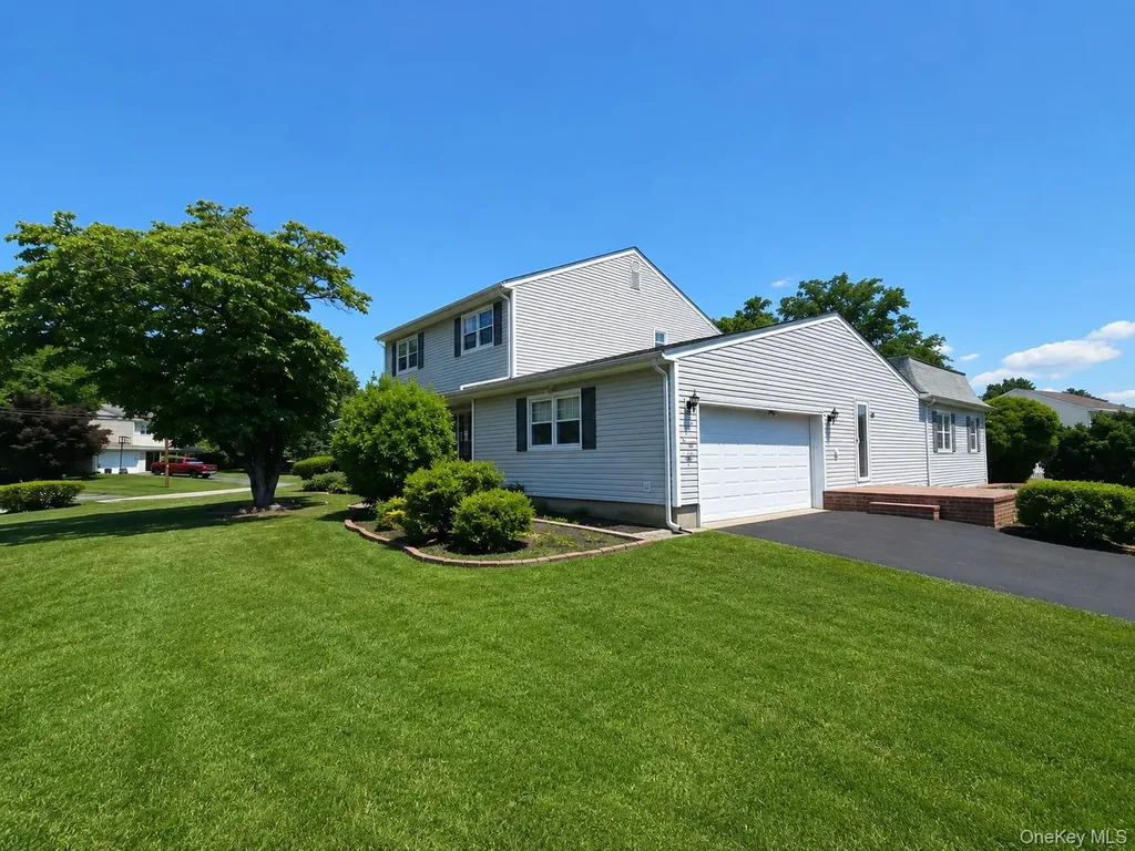 10 Tioken Road Spring Valley NY 10977