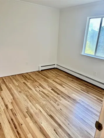 59 Weeks Avenue Oyster Bay NY 11771