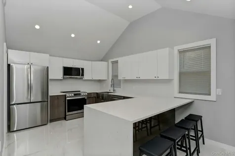 25 Miller Street Glen Cove NY 11542
