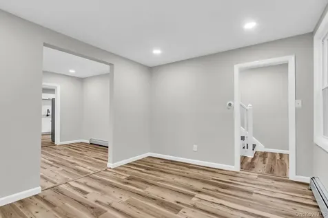 44 Glenwood Avenue Poughkeepsie NY 12603