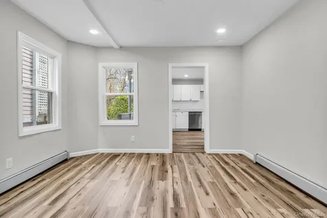 44 Glenwood Avenue Poughkeepsie NY 12603