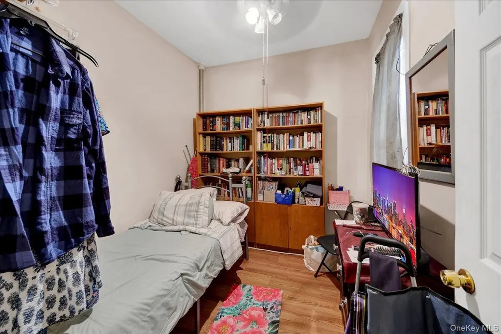854 Intervale Avenue Bronx NY 10459