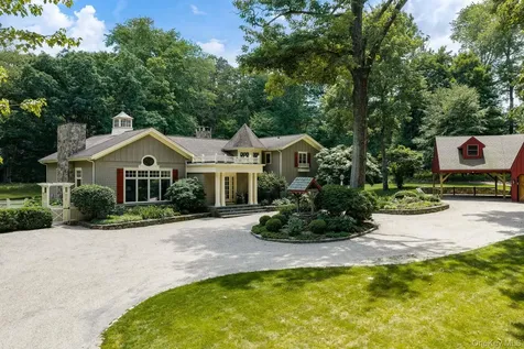28 Bayberry Lane Bedford Corners NY 10549