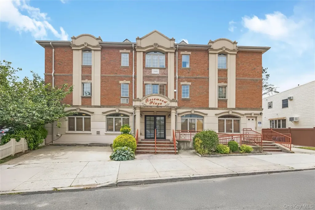 66-06 70th Street Middle Village NY 11379