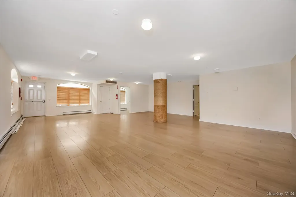 66-06 70th Street Middle Village NY 11379