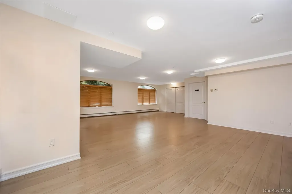 66-06 70th Street Middle Village NY 11379