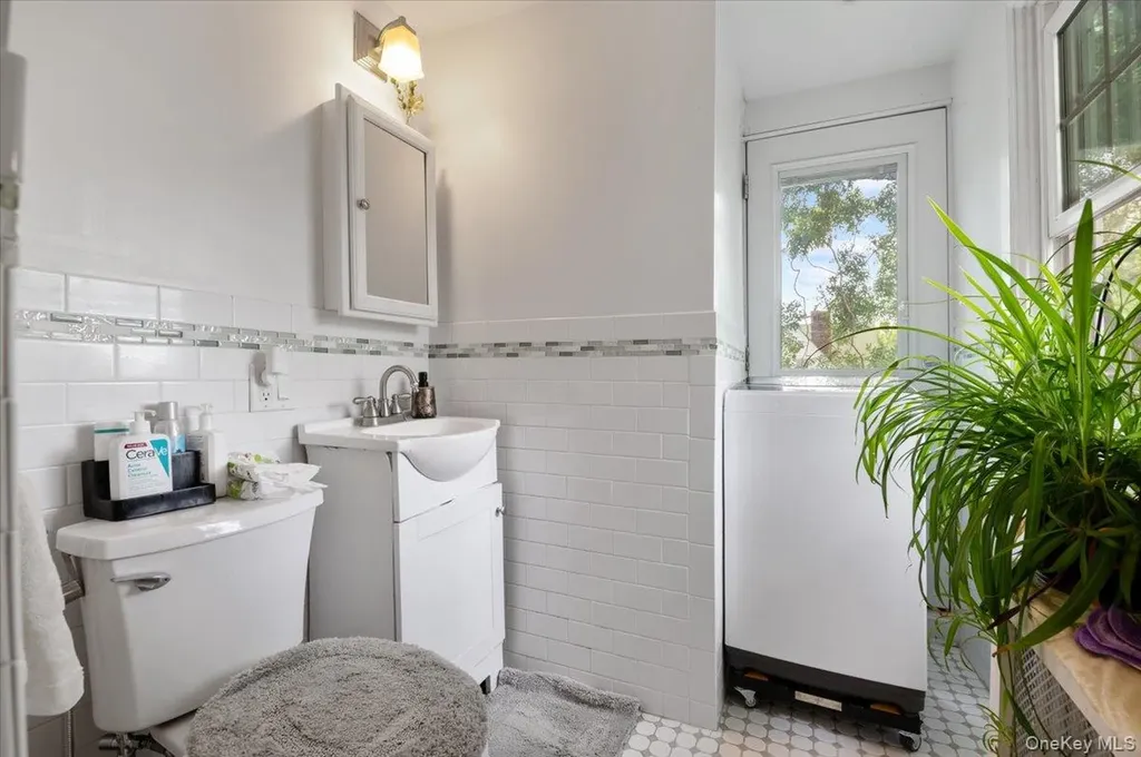 644 E 24th Street Brooklyn NY 11210