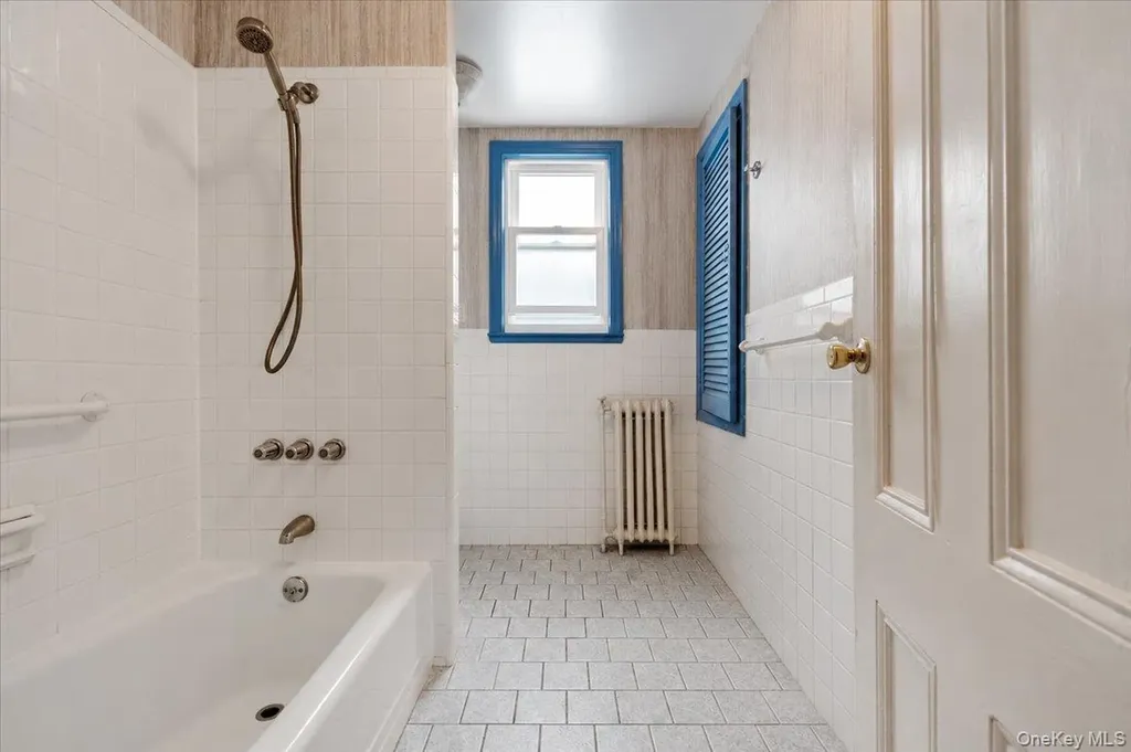 644 E 24th Street Brooklyn NY 11210