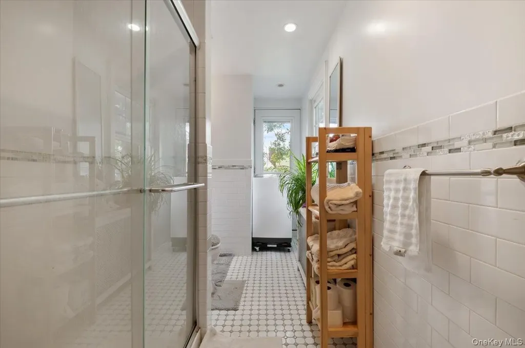 644 E 24th Street Brooklyn NY 11210