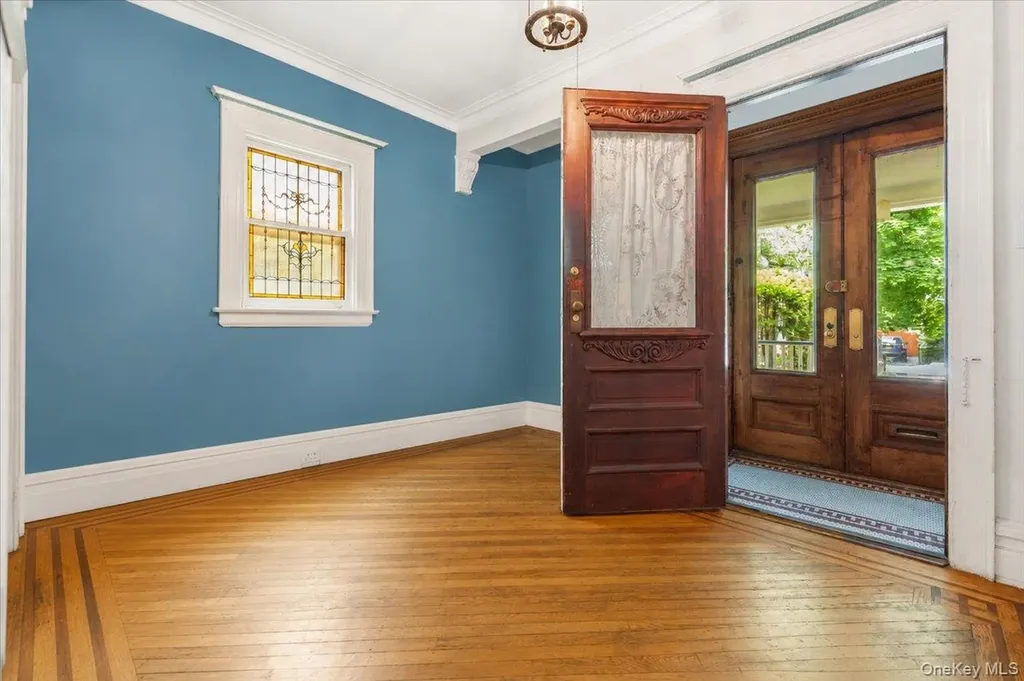 644 E 24th Street Brooklyn NY 11210