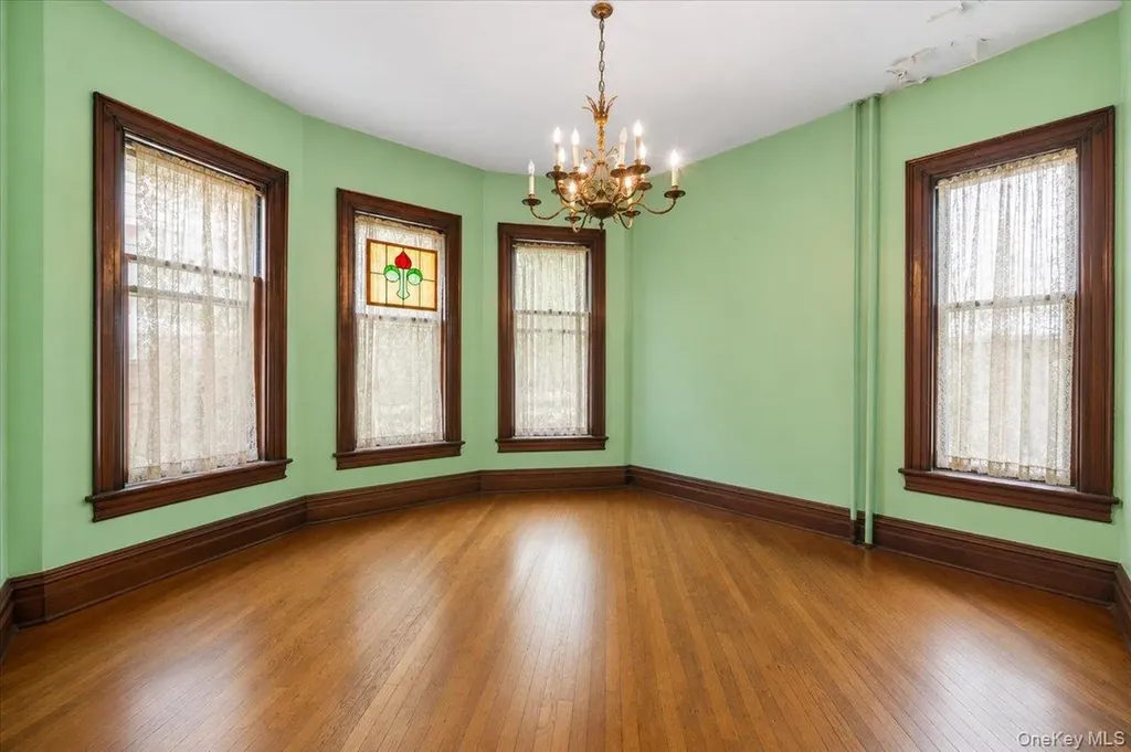 644 E 24th Street Brooklyn NY 11210