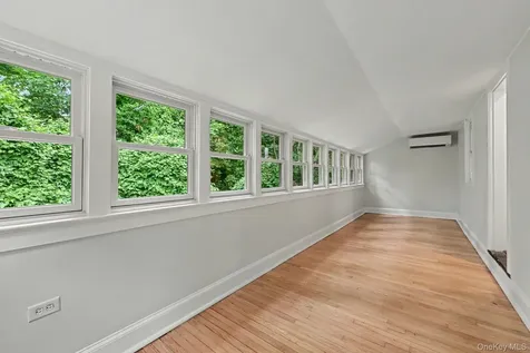 4R Highview Avenue Old Greenwich CT 06870