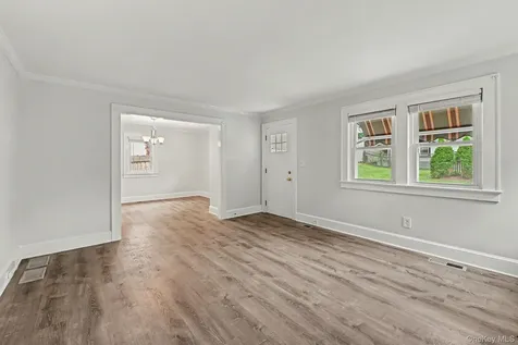 4R Highview Avenue Old Greenwich CT 06870