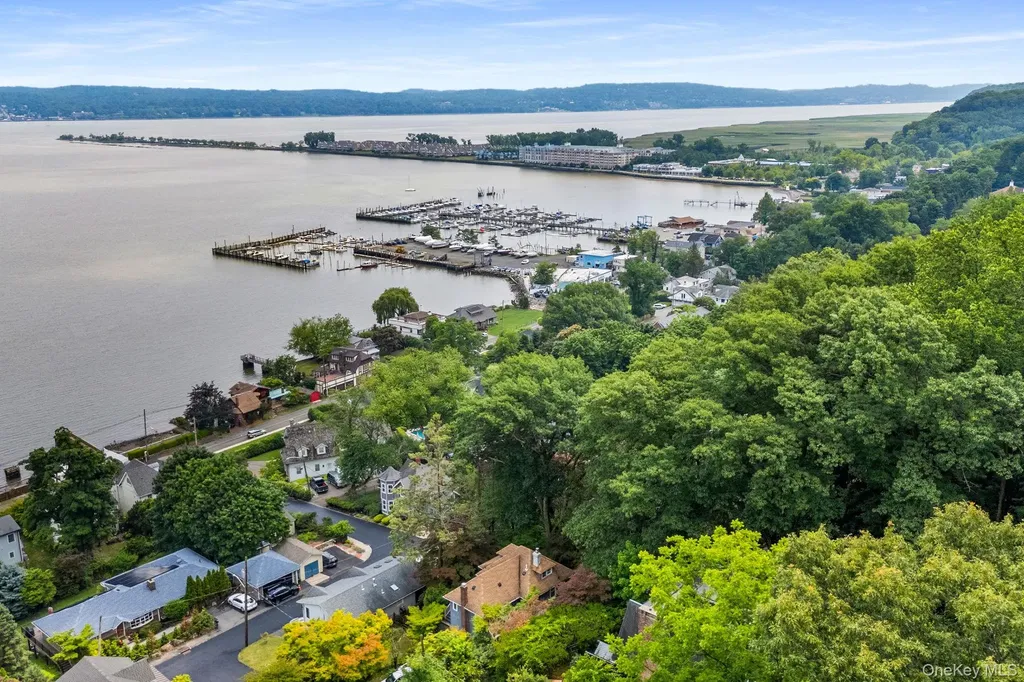 35 Upper Ritie Street Piermont NY 10968