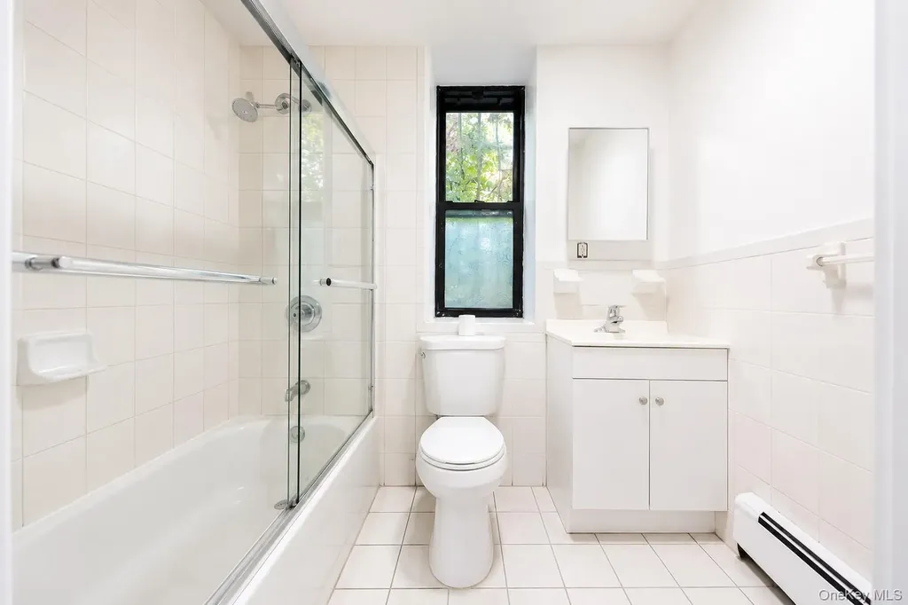 262 Vernon Avenue Brooklyn NY 11206