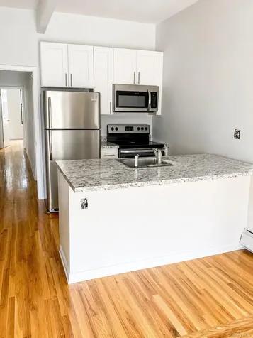 262 Vernon Avenue Brooklyn NY 11206