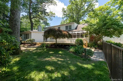 44 Pleasant Ridge Drive Poughkeepsie NY 12603