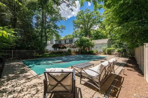 44 Pleasant Ridge Drive Poughkeepsie NY 12603