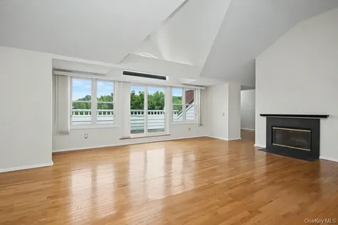 333 North State Road Briarcliff Manor NY 10510