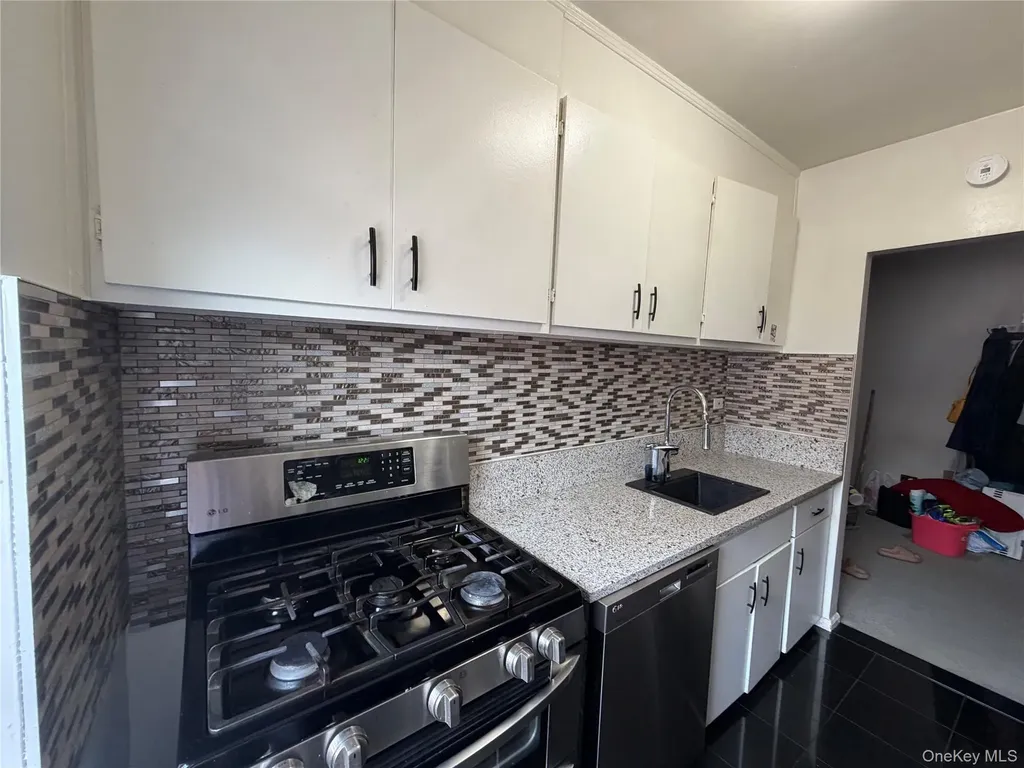 32-42 89th Street East Elmhurst NY 11369