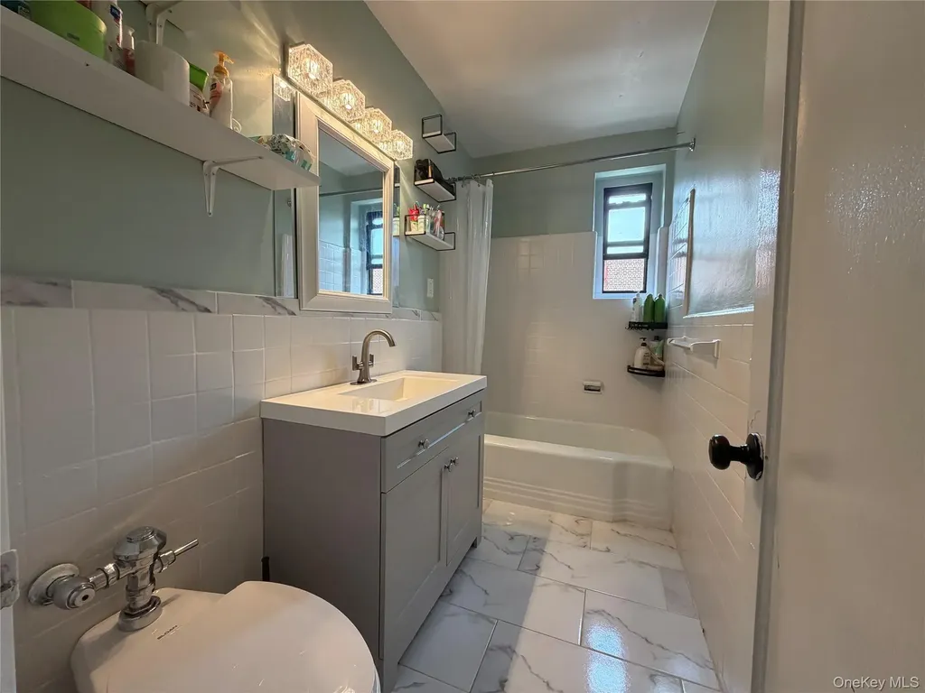 32-42 89th Street East Elmhurst NY 11369