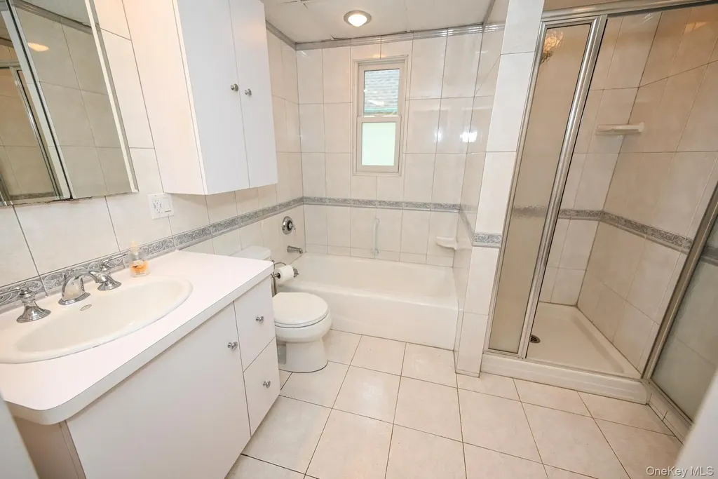360 Grand Avenue West Hempstead NY 11552