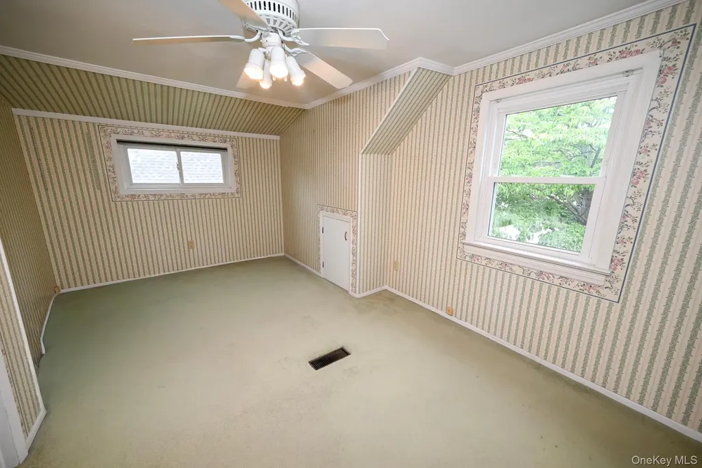 360 Grand Avenue West Hempstead NY 11552