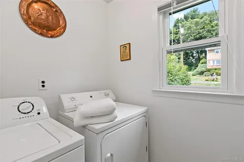 8 Mckenna Place Mamaroneck NY 10543