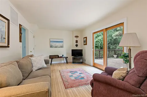 8 Mckenna Place Mamaroneck NY 10543