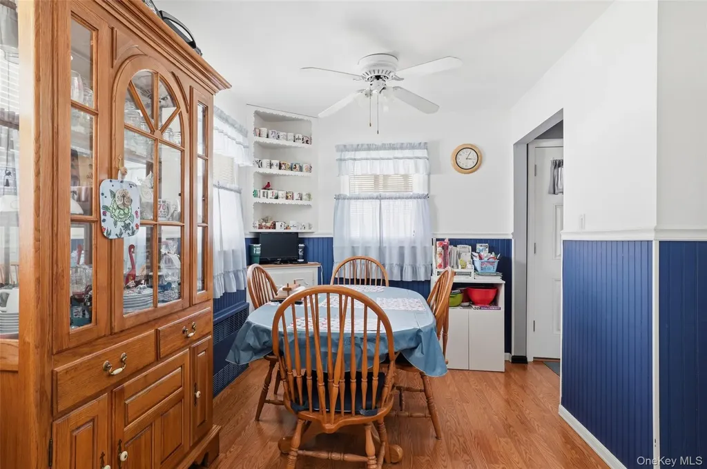 64 Lehrer Avenue Elmont NY 11003