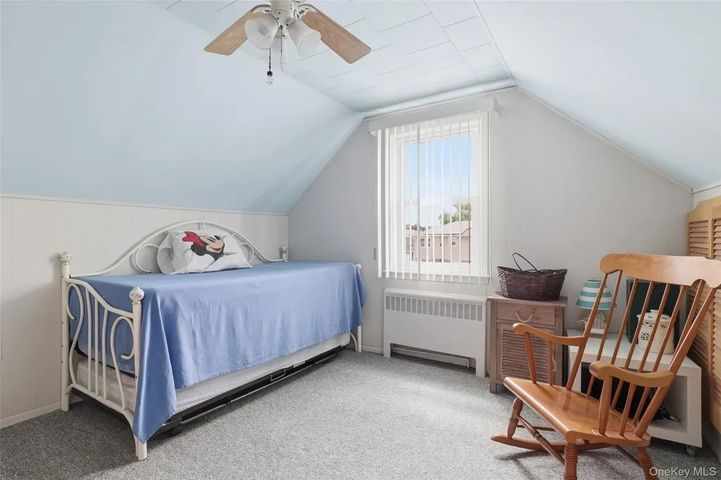 64 Lehrer Avenue Elmont NY 11003