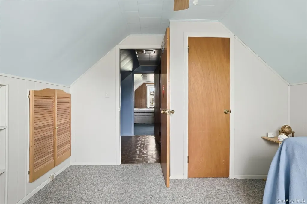 64 Lehrer Avenue Elmont NY 11003