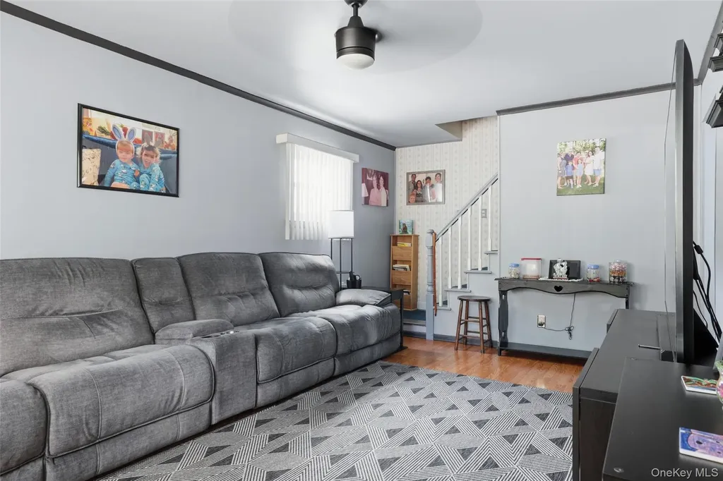 64 Lehrer Avenue Elmont NY 11003