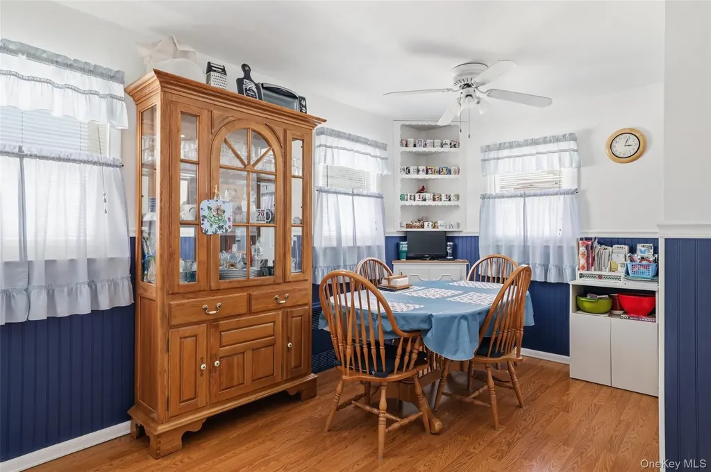 64 Lehrer Avenue Elmont NY 11003