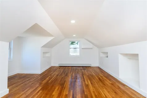 1282 Allen Drive Seaford NY 11783