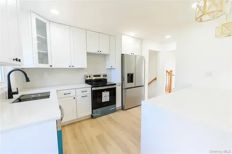 1282 Allen Drive Seaford NY 11783