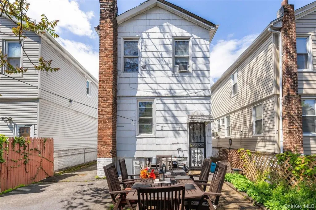 4212 Wilder Avenue Bronx NY 10466