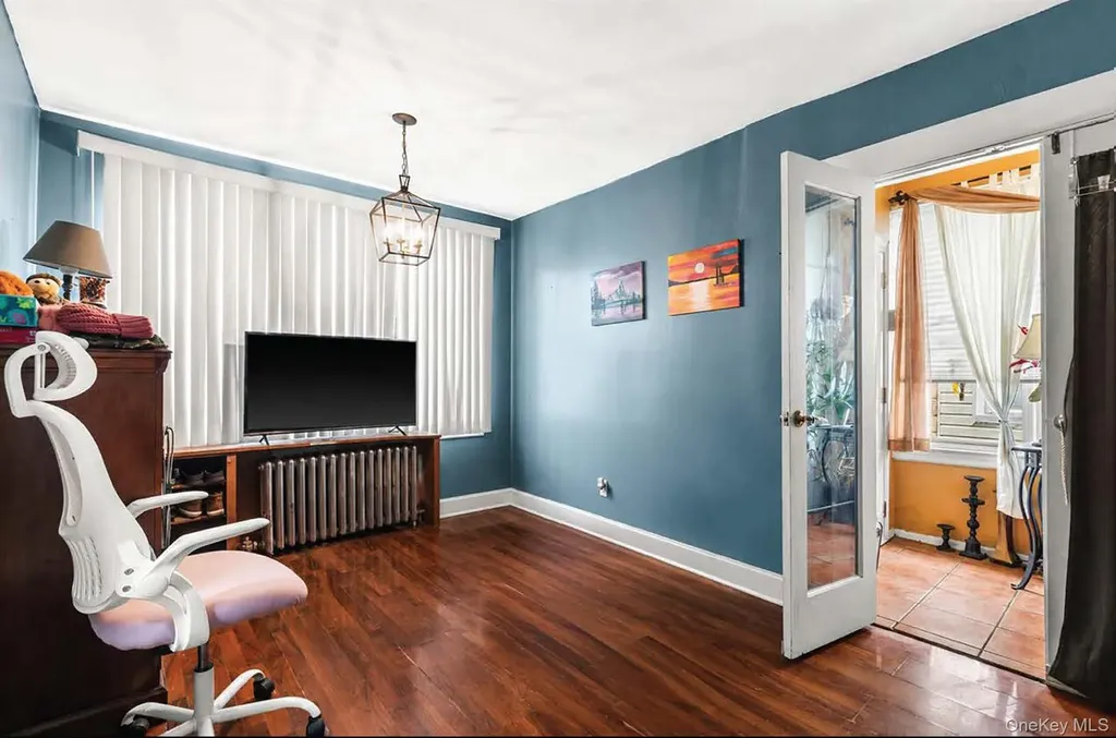 4212 Wilder Avenue Bronx NY 10466