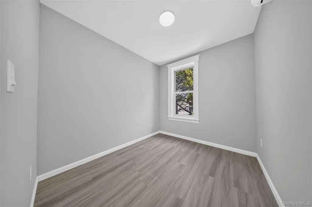 79-35 77th Avenue Glendale NY 11385