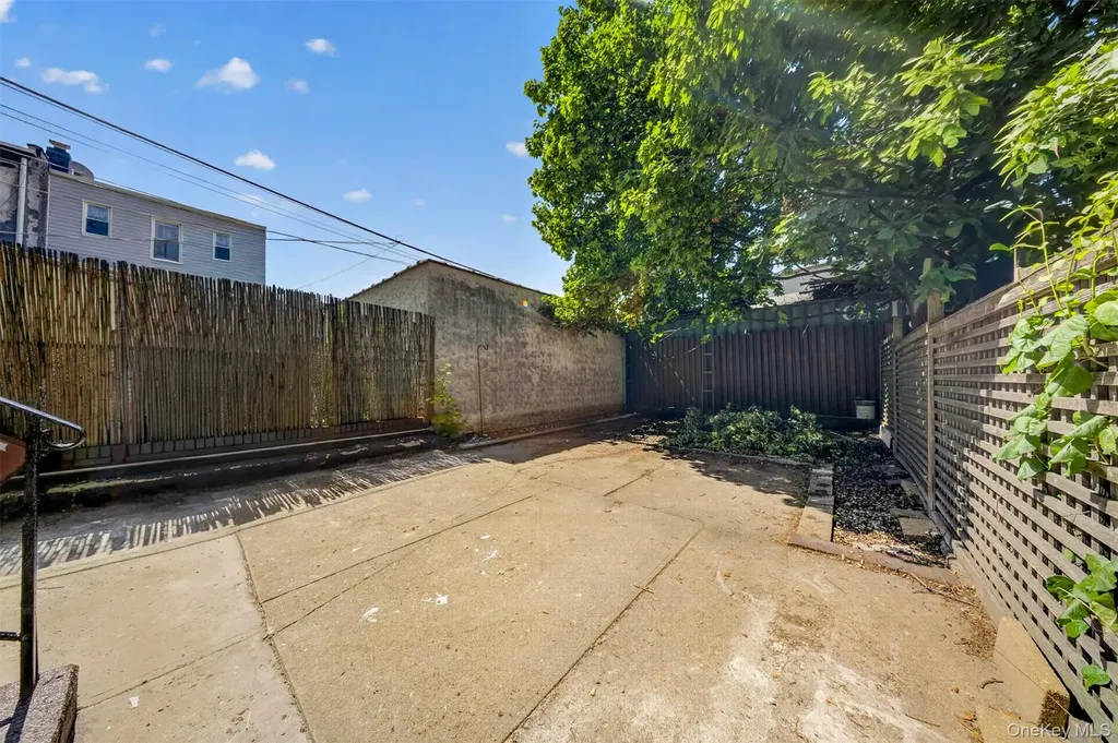79-35 77th Avenue Glendale NY 11385