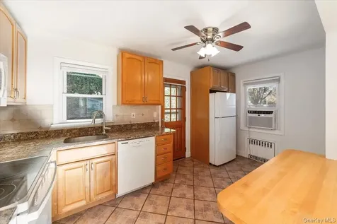 273 Madison Avenue Port Chester NY 10573