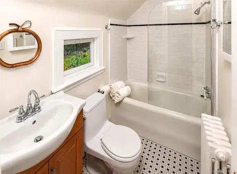 190 Douglas Place Mount Vernon NY 10552