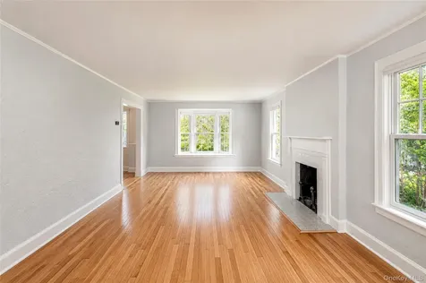 190 Douglas Place Mount Vernon NY 10552