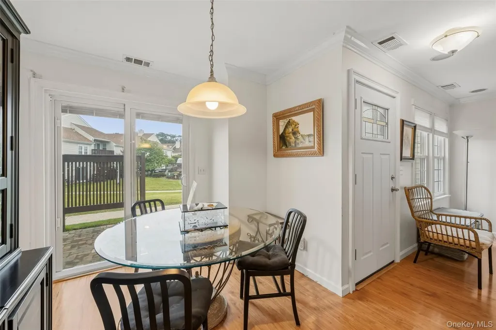 2119 Whispering Hills Chester NY 10918