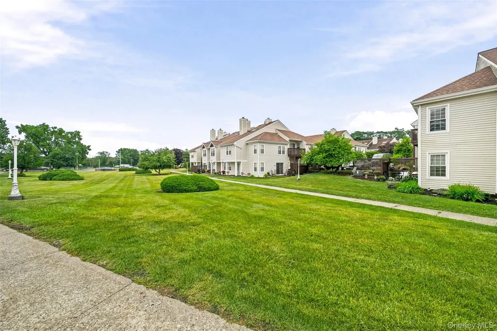 2119 Whispering Hills Chester NY 10918