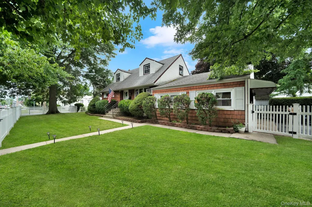 1582 Bellmore Road North Bellmore NY 11710