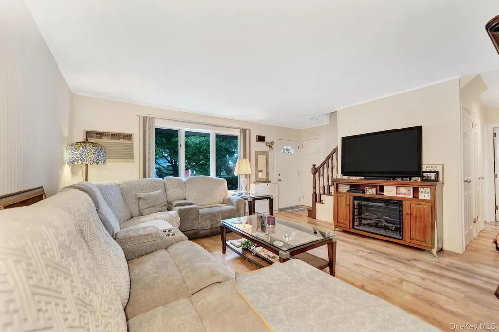1582 Bellmore Road North Bellmore NY 11710