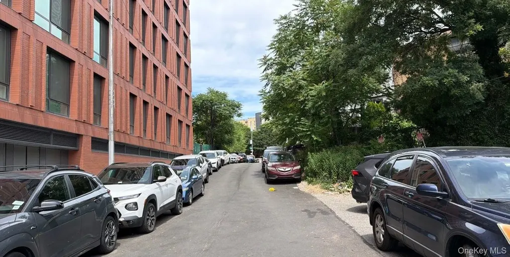 72 Clove Road Brooklyn NY 11225